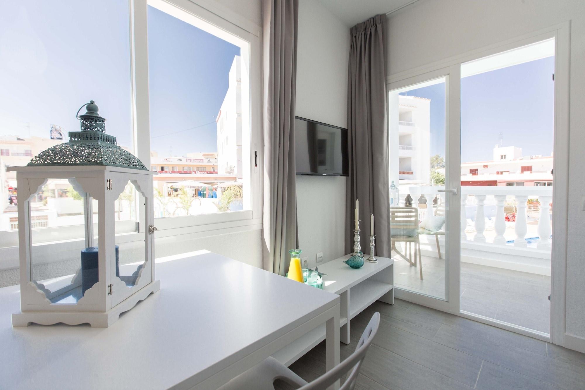 Beach Star Ibiza (Adults Only) San Antonio  Exterior photo