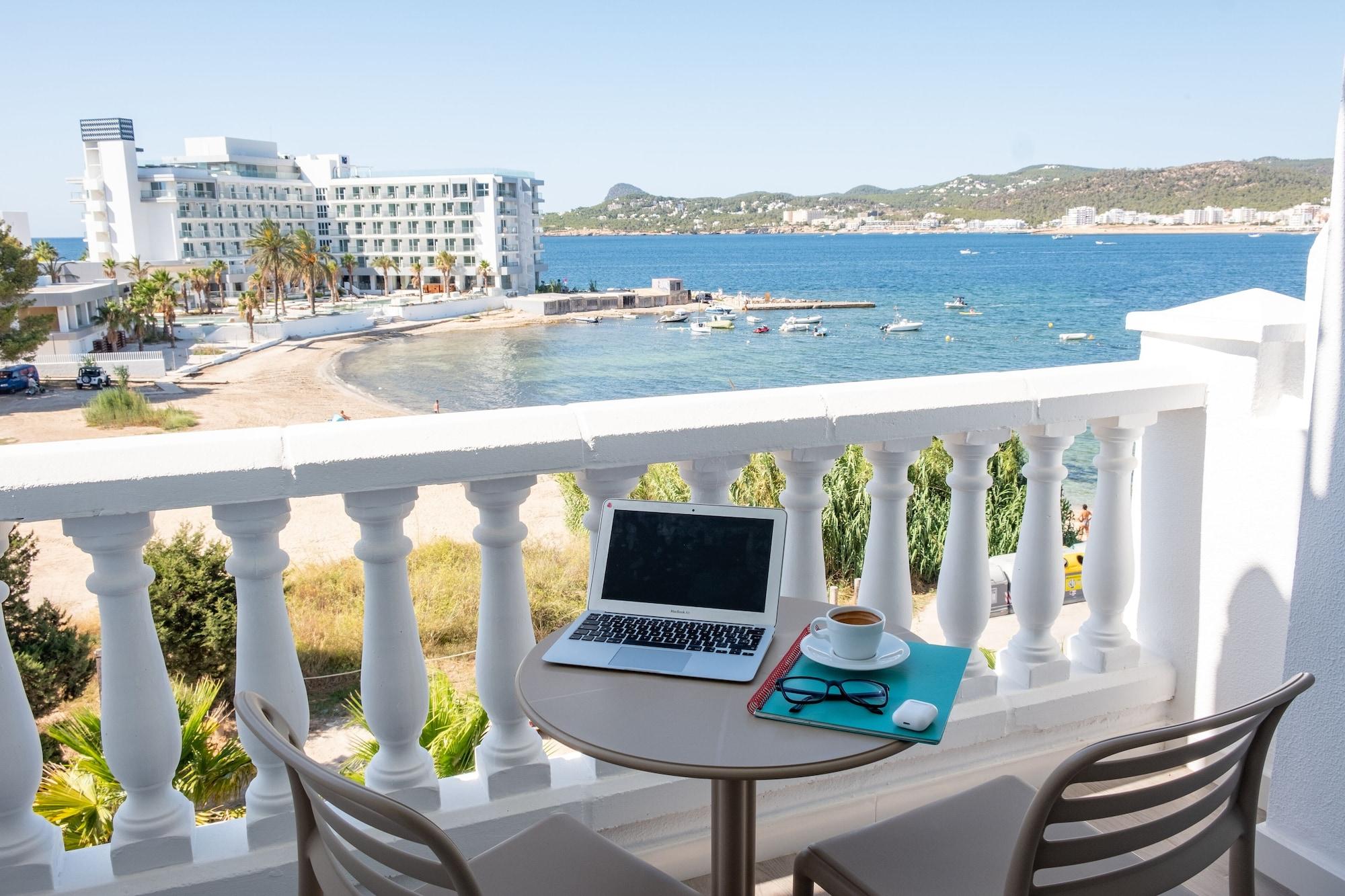 Beach Star Ibiza (Adults Only) San Antonio  Exterior photo